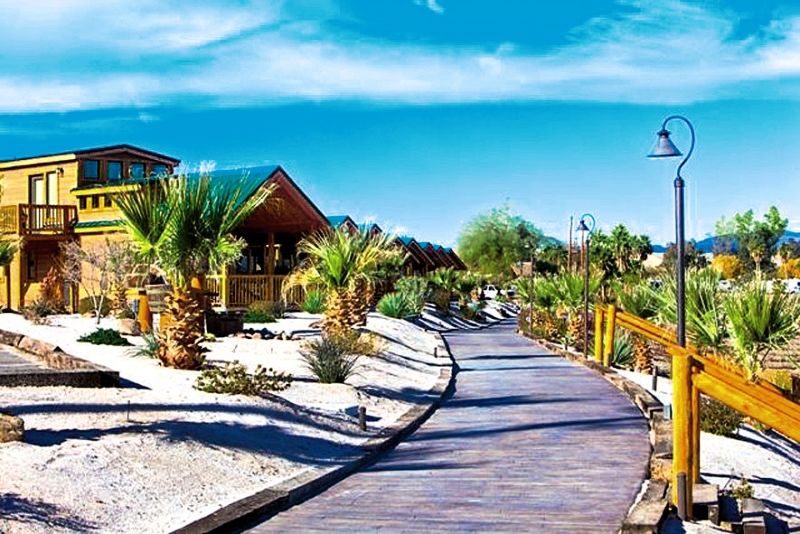 Pirate Cove Resort & Marina Needles Kültér fotó