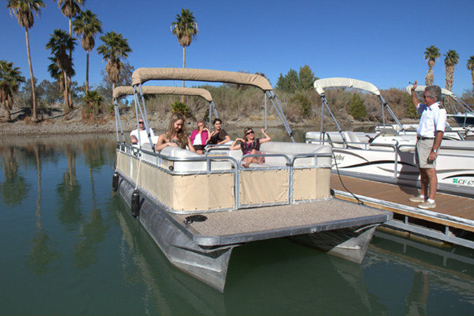 Pirate Cove Resort & Marina Needles Kültér fotó