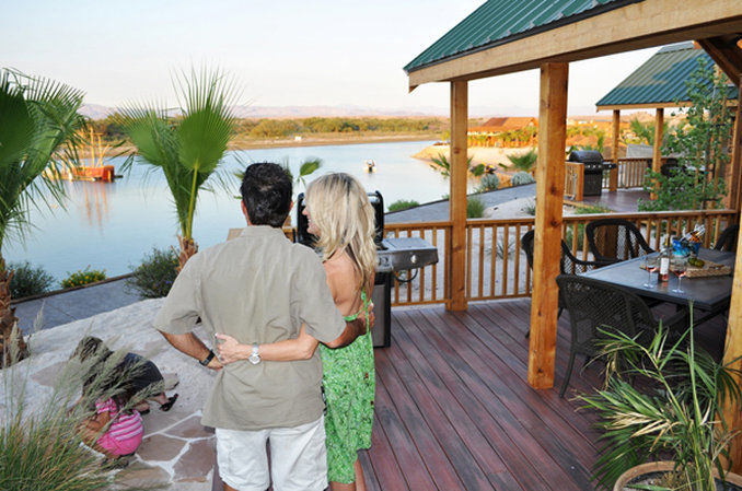 Pirate Cove Resort & Marina Needles Kültér fotó